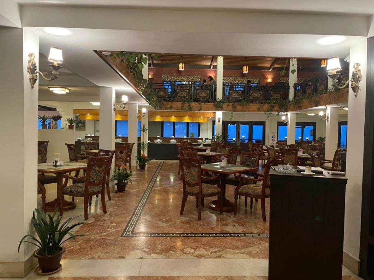登宗摄政酒店 甘托克 外观 照片